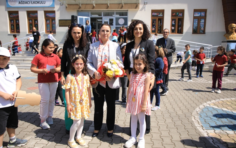 Vali Dr. Nurtaç Arslan'ın 23 Nisan Ulusal Egemenlik ve Çocuk Bayramı Kutlama Mesajı